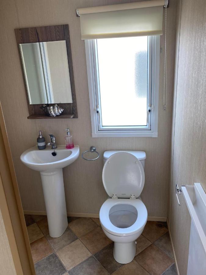 Withersea Sand Holiday Home Уитернси Экстерьер фото